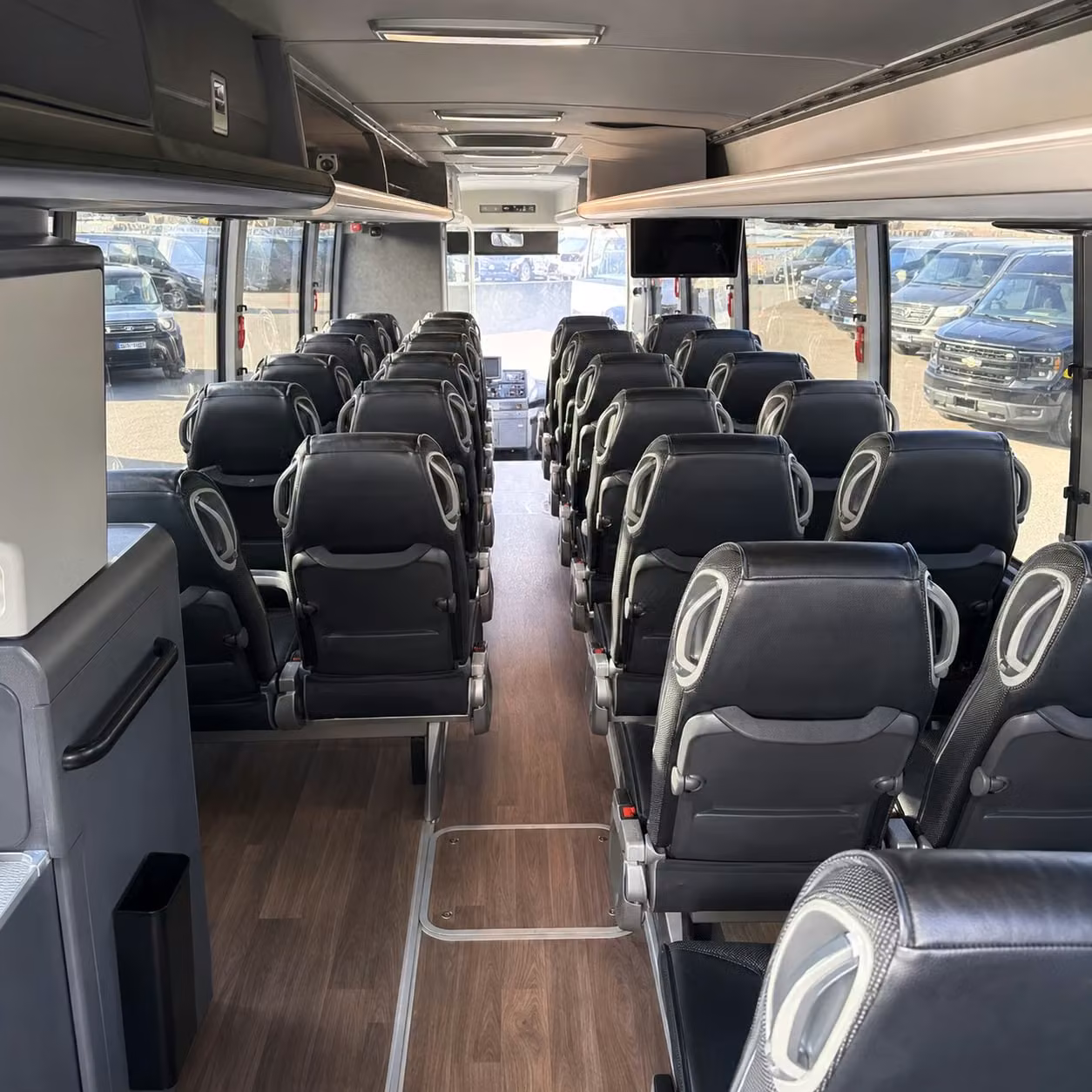 charter bus transportation to joint base lewis mcchord from auburn